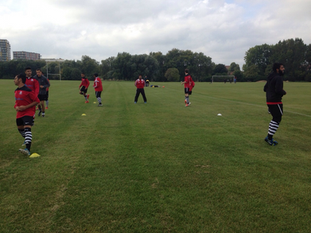 Senior side kick off