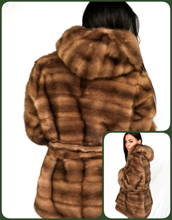 Modello Antonella Miele 700,00 Euro