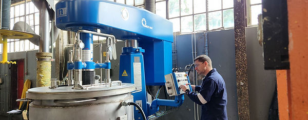 Commissioning a Niemann KBM Mill at Stoncor