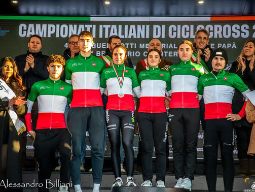 Sara Casasola e Stefano Viezzi si laureano campioni italiani ciclocross