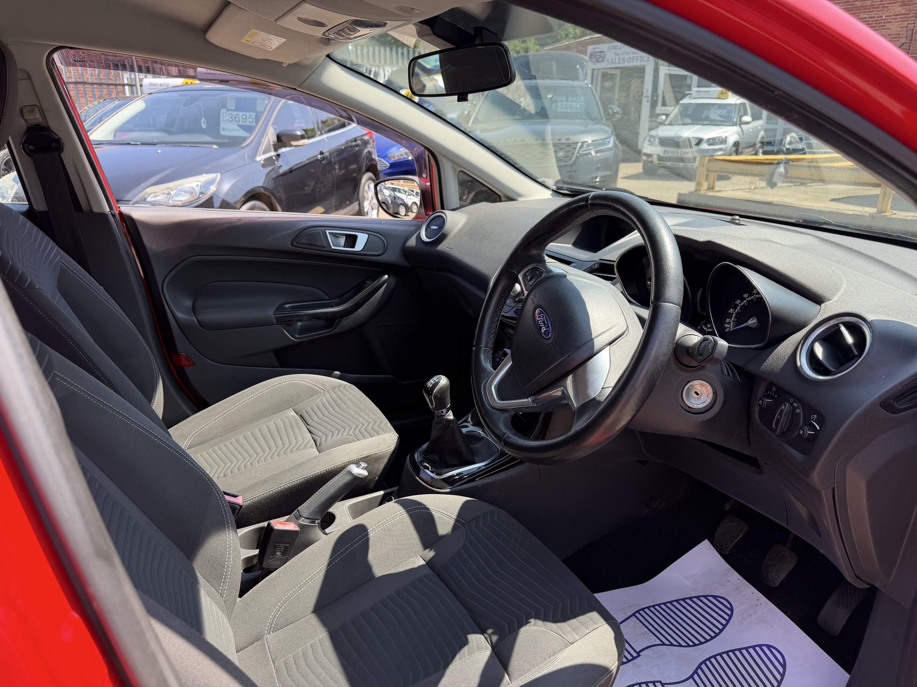 2009 Ford Fiesta thumbnail 9
