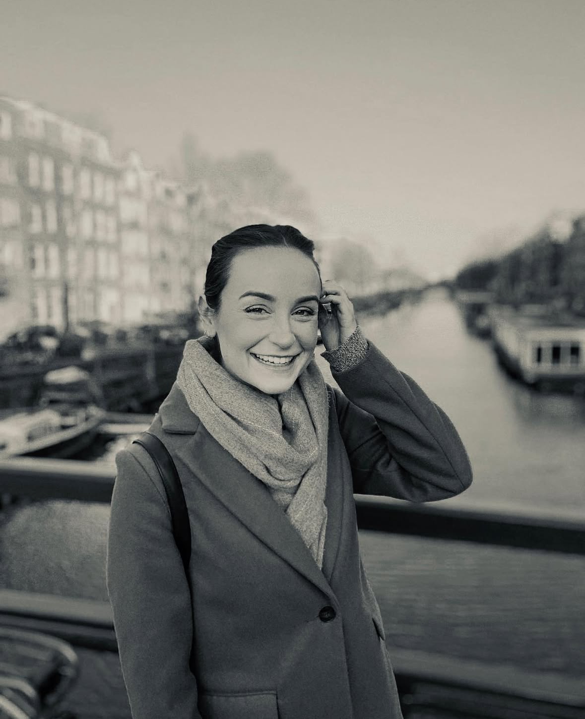 Carolyn Brogan, Amsterdam-based artist and digital marketer