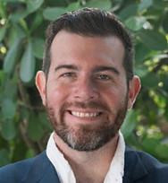 Oliver Larkin headshot.jpg