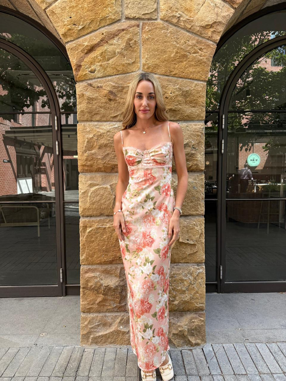 Thumbnail: JOSEFINA IN CORAL 