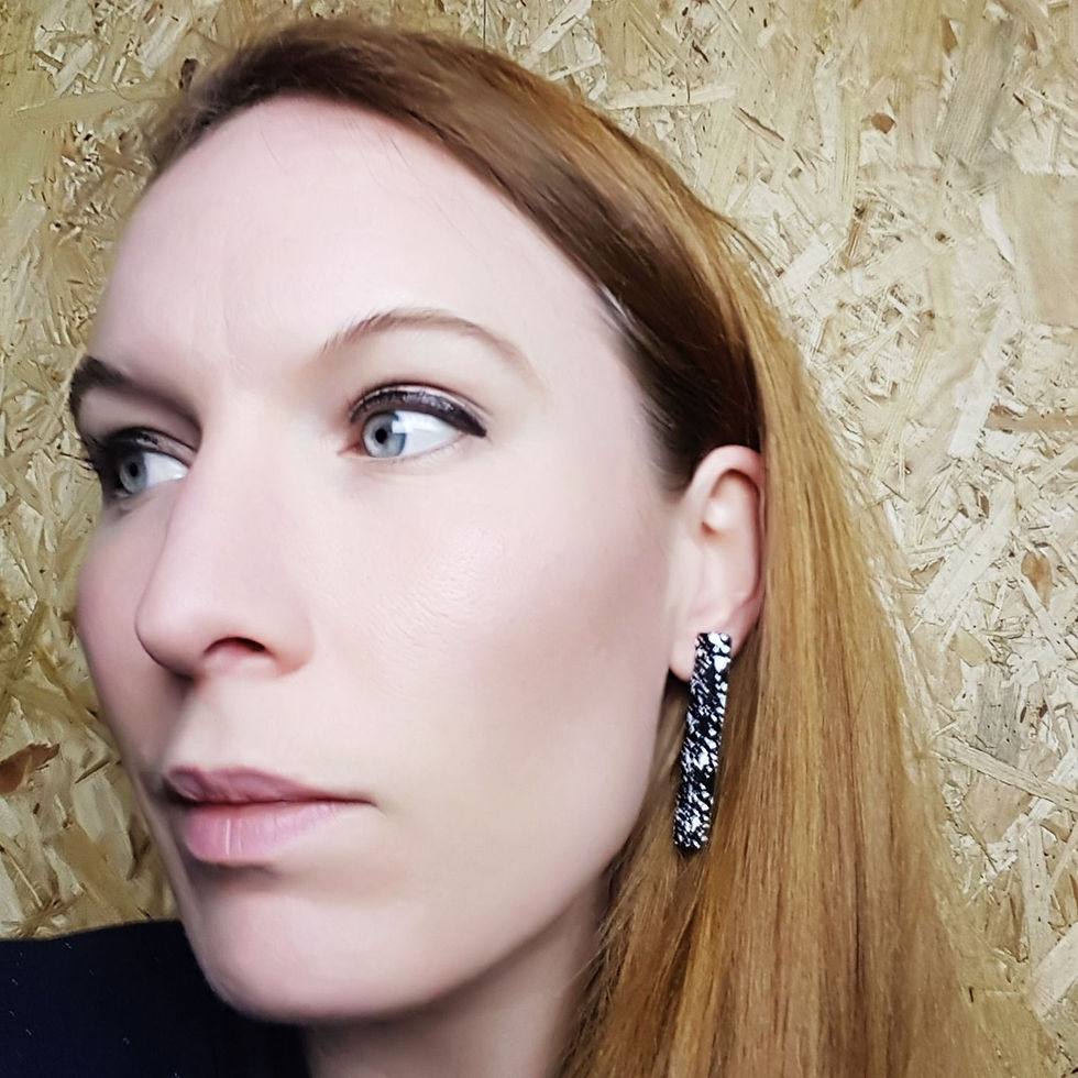 Thumbnail: RECTANGLE EARRINGS