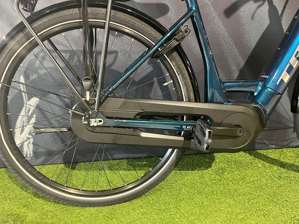 Thumbnail: Trek District+ 8 Lowstep - MEDIUM - 500Wh -2023