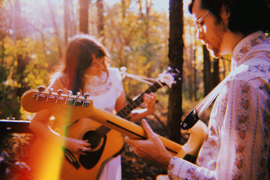 Sungaze Ian and Ivory Outdoor Performance