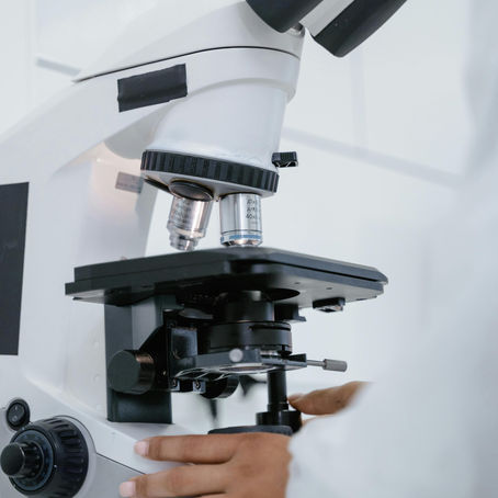 The Revolutionary Microscopes Powering Global Tech Equality with Richard Bowman