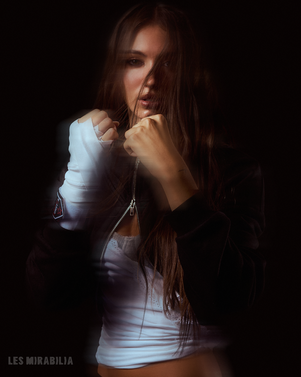 branded-to-kill-lesmirabilia-abrilru-xpulent-mag-04.png