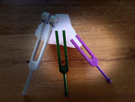 A client’s transformation from emotional emptiness to mental clarity through Claudia Walzak’s tuning fork frequency healing in Tauranga.