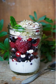 Non-Dairy Berry Parfait