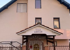 Haus front.jpeg