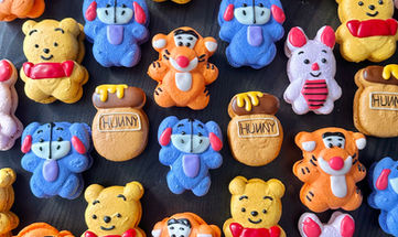Winnie the Pooh Macarons