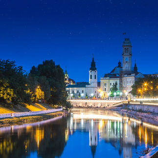 Nagyvárad napnyugta után.