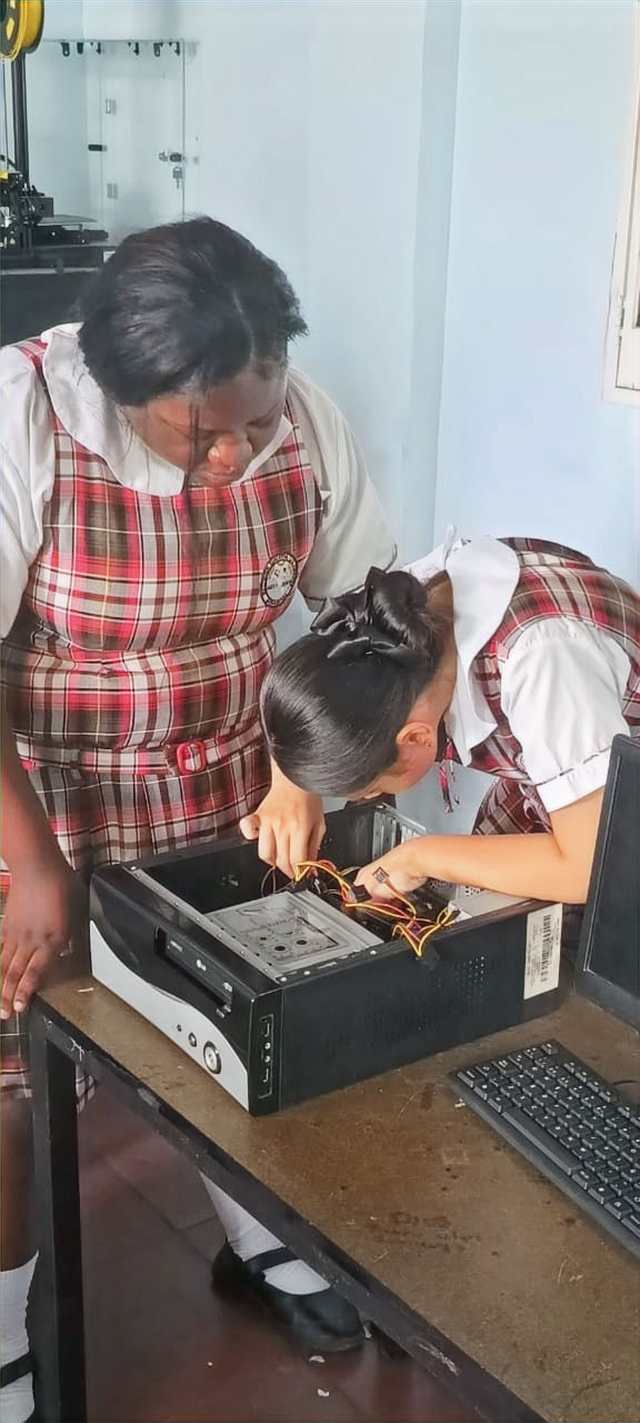 Practicas Mantenimiento 01_edited.jpg