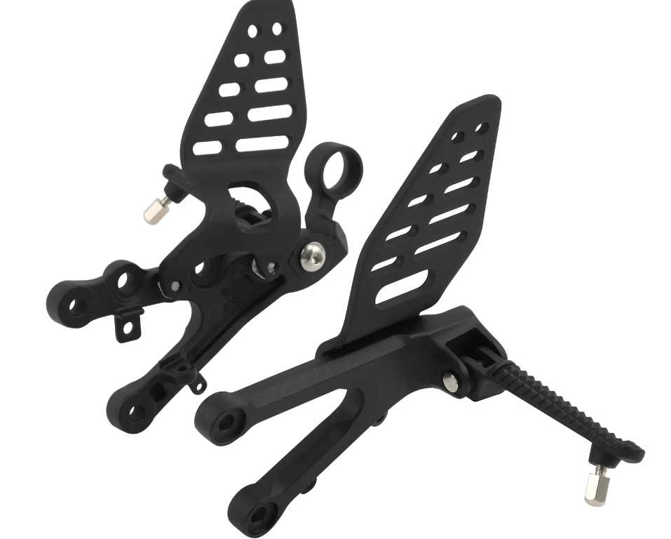 ENSEMBLE PLATINE CALE PIED REPOSE PIED PILOT R6 2006 2007 2008 2009 2010 à 2021