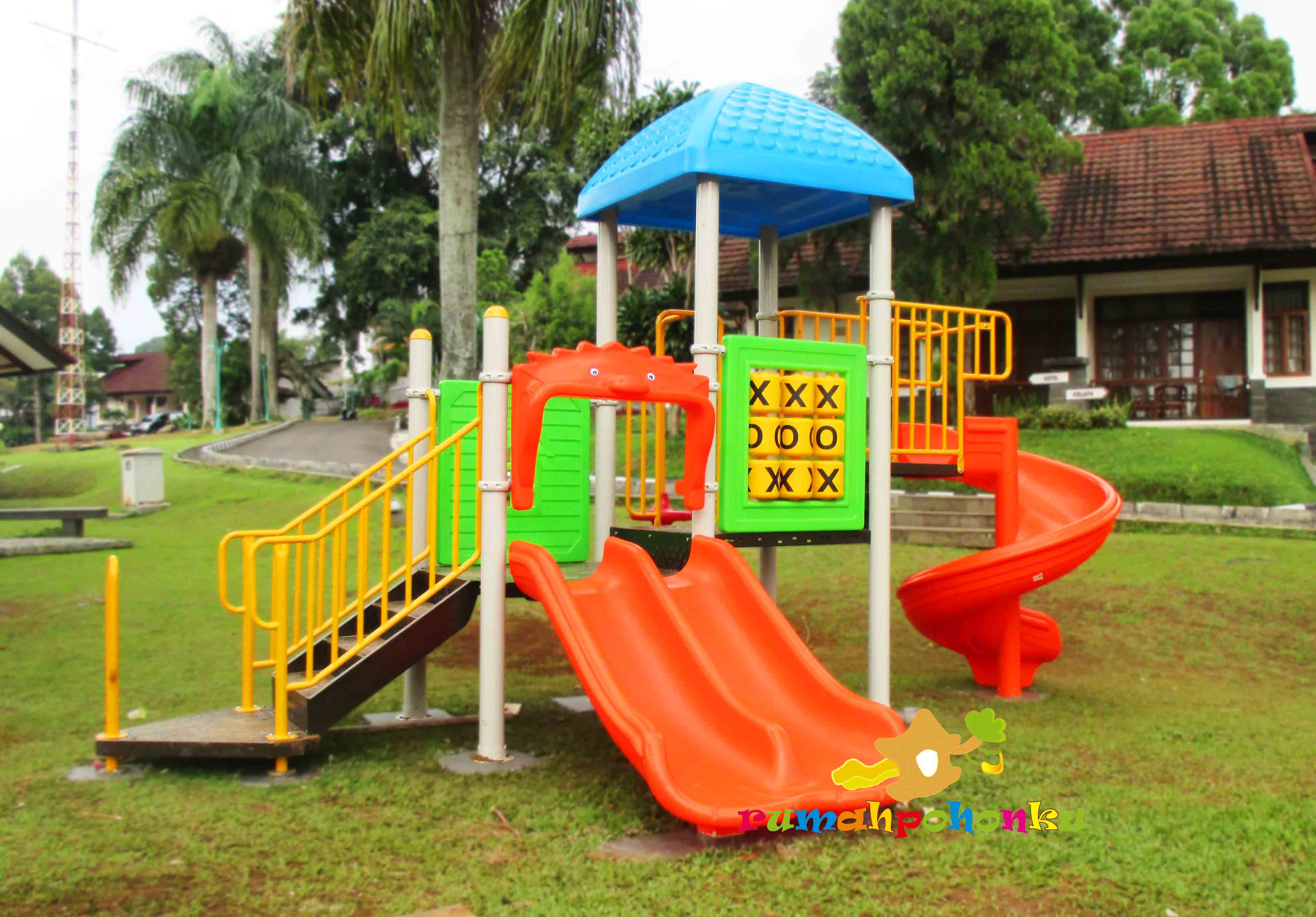 Playground Bapak Herman - Puncak.