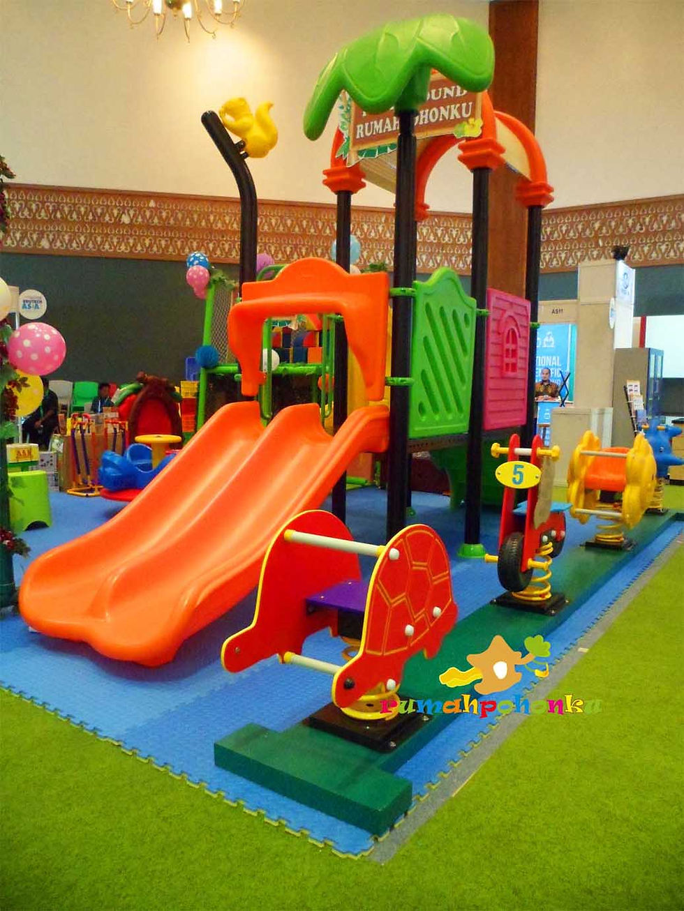 Thumbnail: Garden Slide Set Cluster Cajuputi BSD