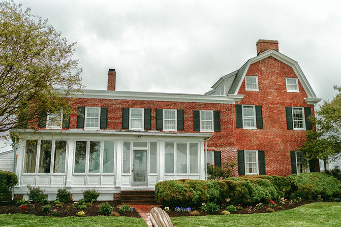Back view of Stepne Manor