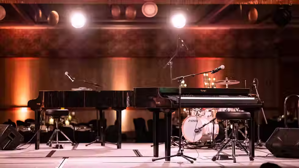 Dueling Pianos Live Music Show Rockford Illinois