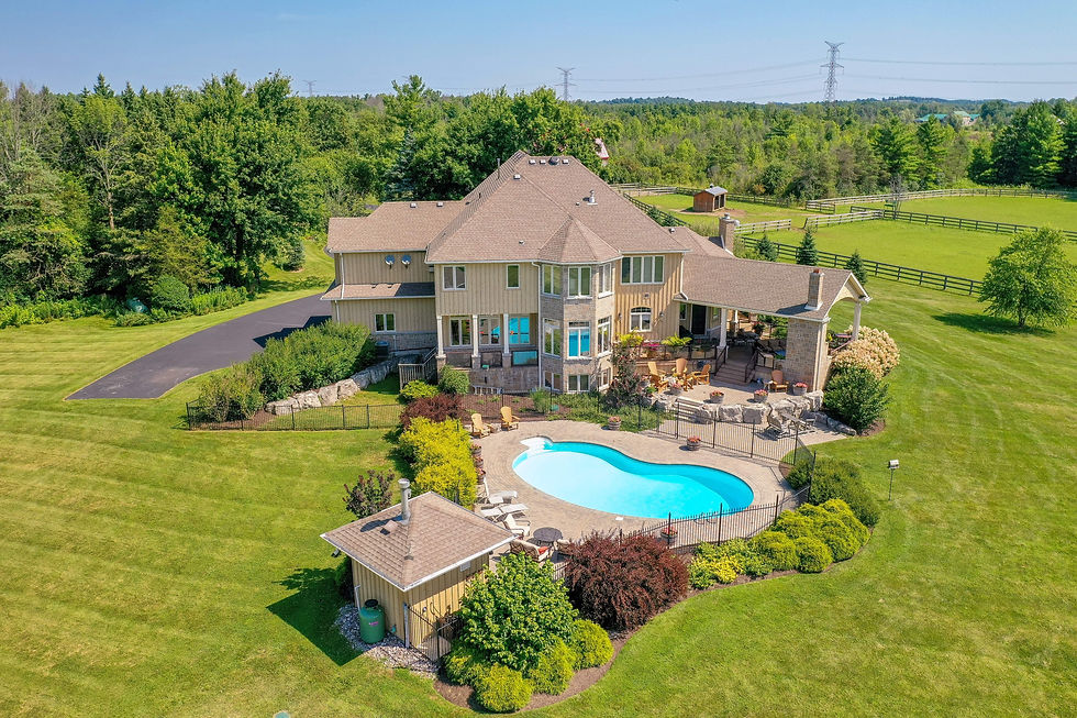1532 Concession Rd
