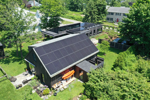 Newport Solar Installation on a garage