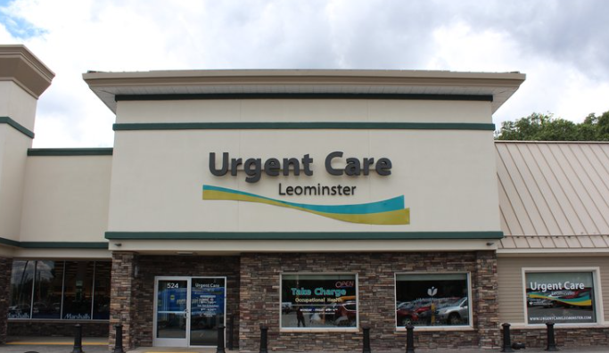 urgent care sign