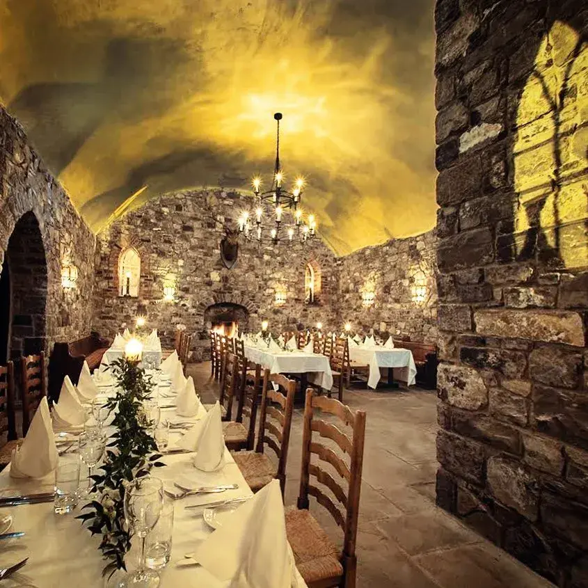 Barberstown-Castle-weddings-Wedding-venues-in-Ireland-wedding-venues-in-Kildare-Castle-Wed