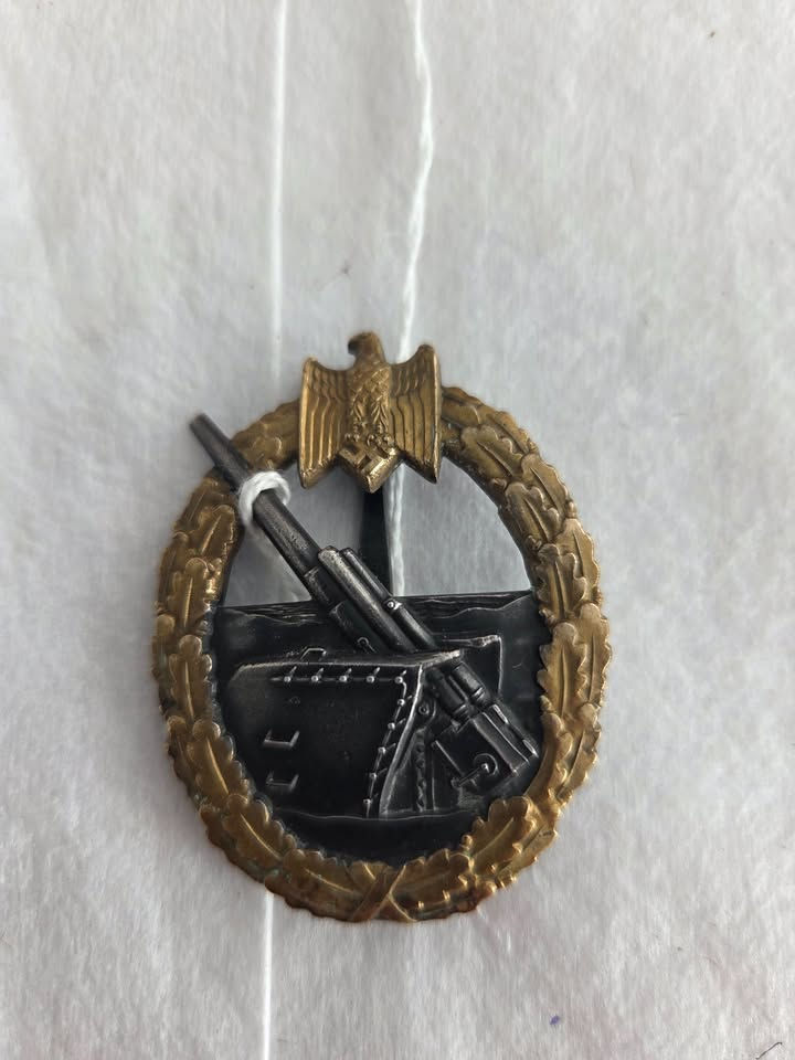 Insigne d’artillerie côtière WW2 / WW2 Coastal Artillery Badge
