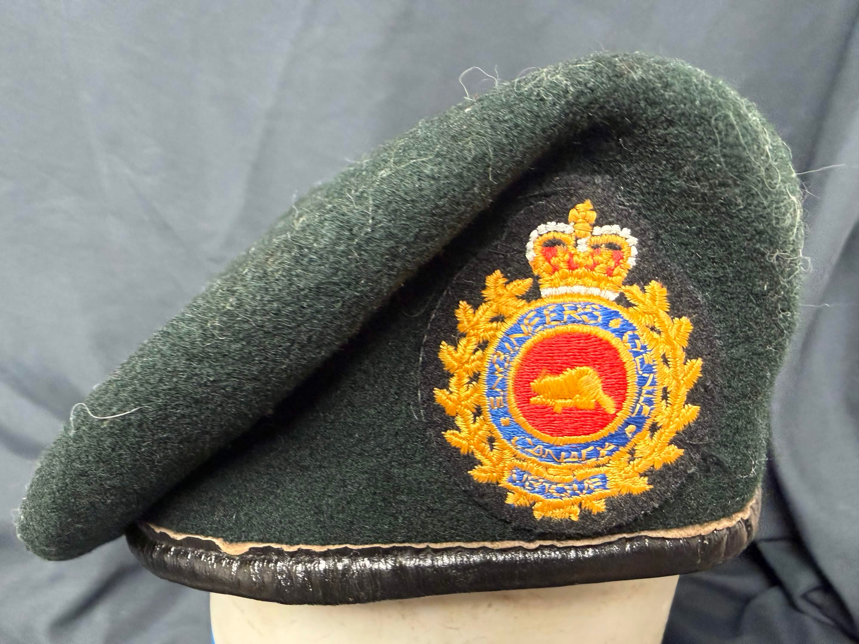 Béret du Corps du Génie royal canadien nominatif 1991 / RCE Beret 1991 named