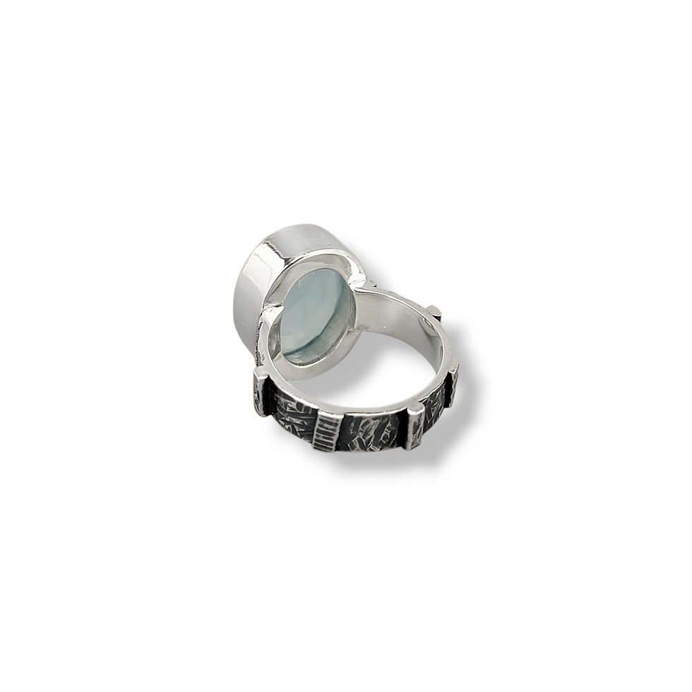 Thumbnail: Oval Chalcedony Ring