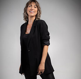 FERNANDA VIOLA EM BAIXA (4)_edited.jpg