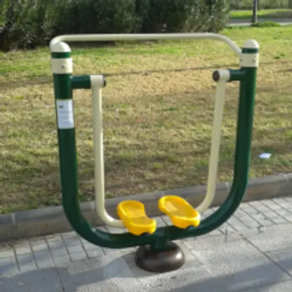 outdoor-gym-equip-4.webp