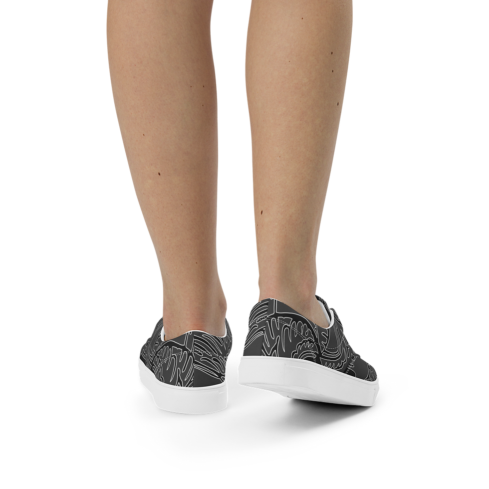 Thumbnail: Women’s lace-up canvas shoes