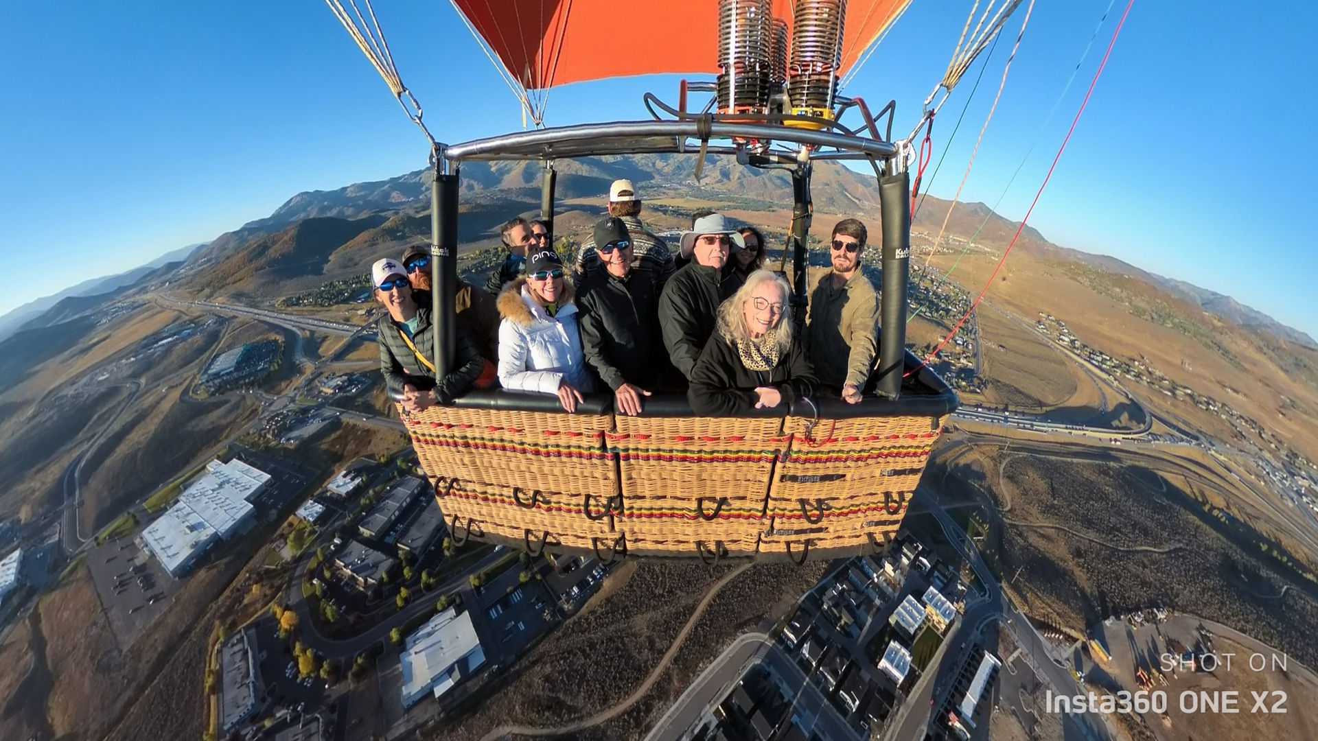 People in hot air balloon