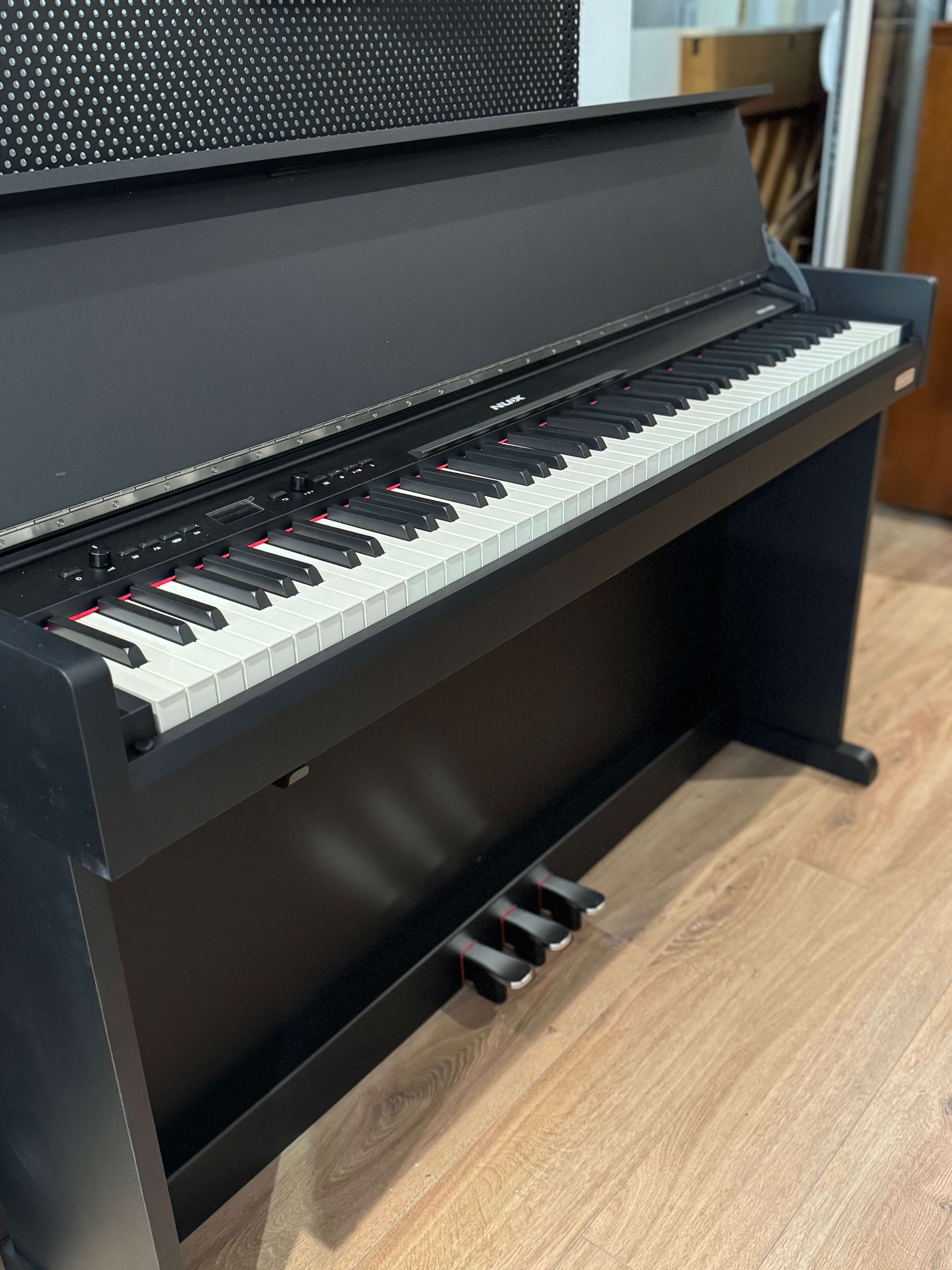 Piano numérique NUX - 330