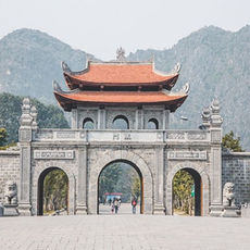 A Day to Explore Ninh Binh