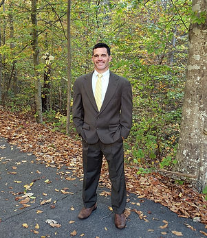 linkedin profile pic.jpg