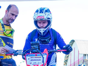 Enduro Della Benedetta movimenta Morro da Fumaça