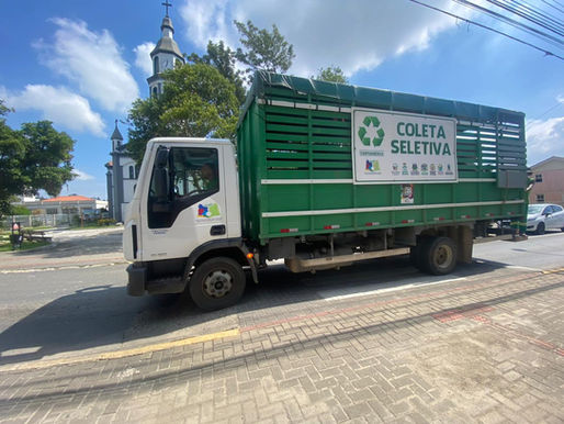 Morro da Fumaça - Alcançando mais bairros, coleta seletiva inicia novo cronograma