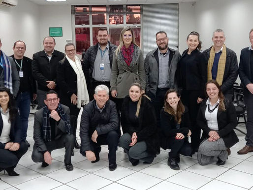 Núcleo das Cooperativas no Oeste contribui com o projeto da ferrovia