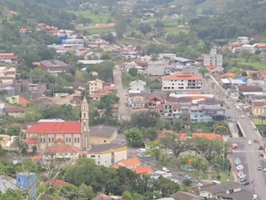 Pedras Grandes ganhará tirolesa como atração turística