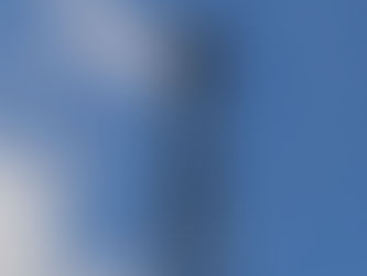 TIM reinstala baterias em torre de transmissão de sinal