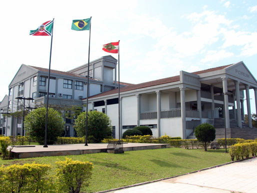 Juizado Especial de Criciúma firma convênio com universidade