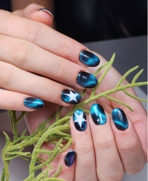 Nails design
