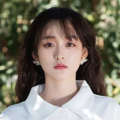 He Hongshan headshot 
