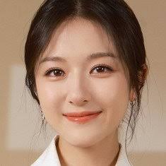 Landy Li headshot 