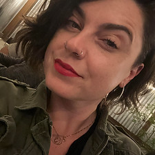 cassie head shot for now.jpg