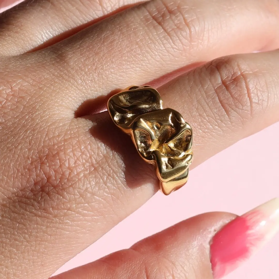 Lava ring
