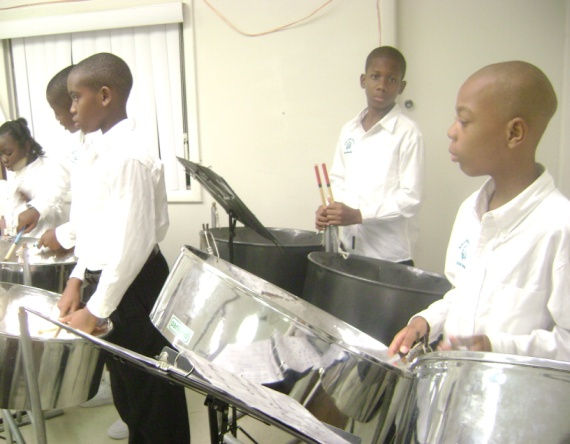 steeldrum pic2.jpg